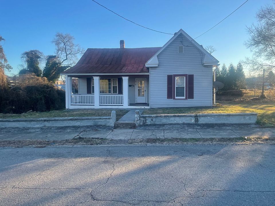 1st image of 618 Loudon Ave NW