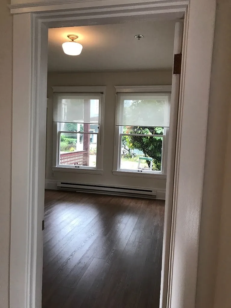 1423 Boylston Ave — Photo 2