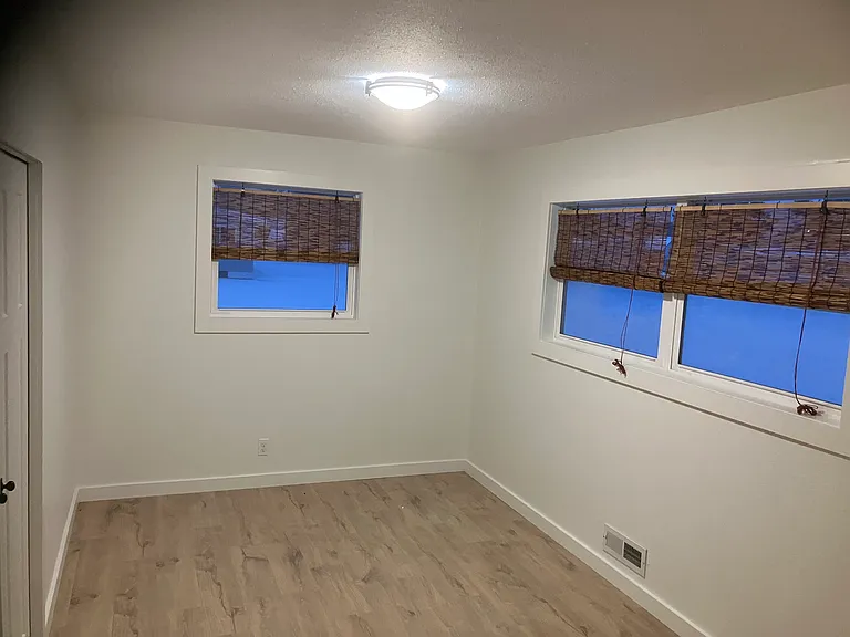 16 Hemlock Cir — Photo 7