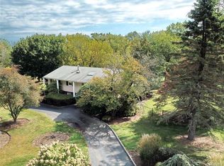 2 Arcadian Dr, Spring Valley, NY 10977