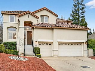 6406 Lobo Dr, Rancho Murieta, CA 95683