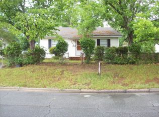 2214 New Mexico St, Savannah, GA 31404