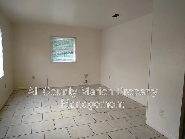 2026 NW 14th St — Photo 5