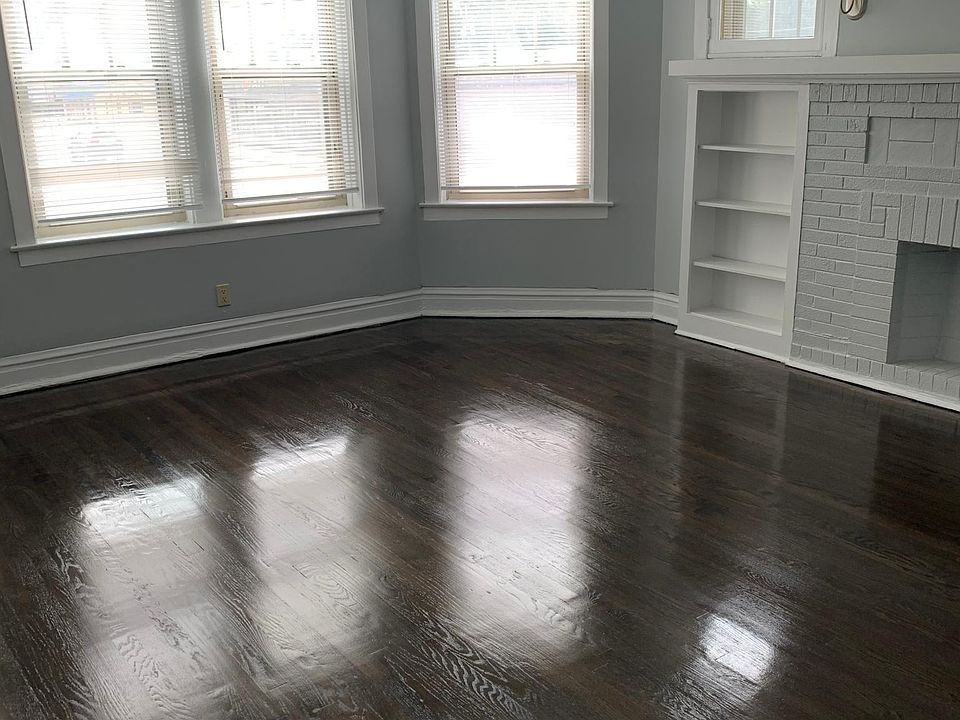 2nd image of 1148 Pleasant St APT 2W
