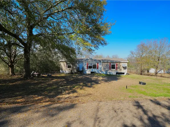 2552 Barnes Rd, Bryan, TX 77807