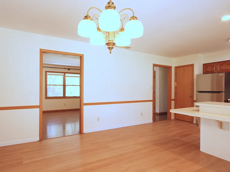 7666 Gourley Ln — Photo 10