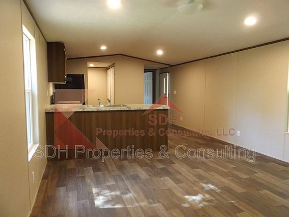 2nd image of 204 Martha Ct
