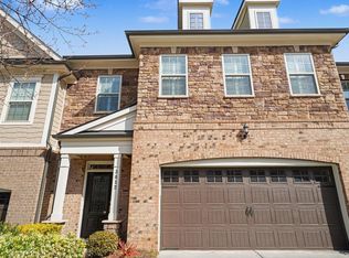 3812 Essex Garden Ln, Raleigh, NC 27612