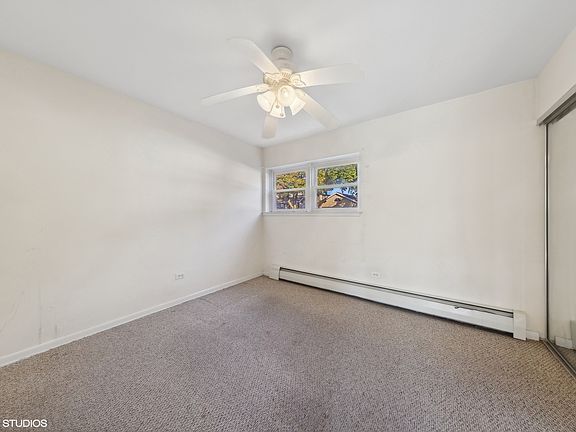 5th image of 6151 W Thorndale Ave #A