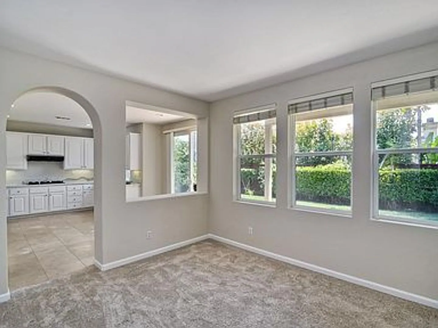 Stylish Torrey Santa Fe Living 4 Bed, 2.5 Bath Gem — Photo 3