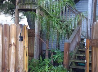 304 W 40th St APT B, Savannah, GA 31401