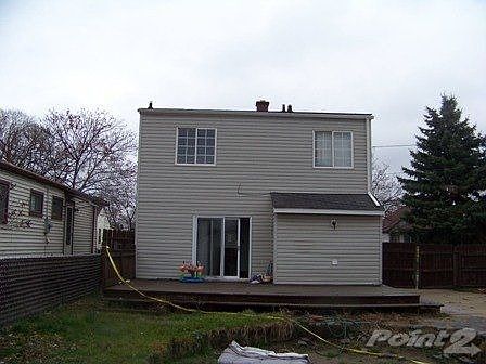 3rd image of 1551 Garfield Ave