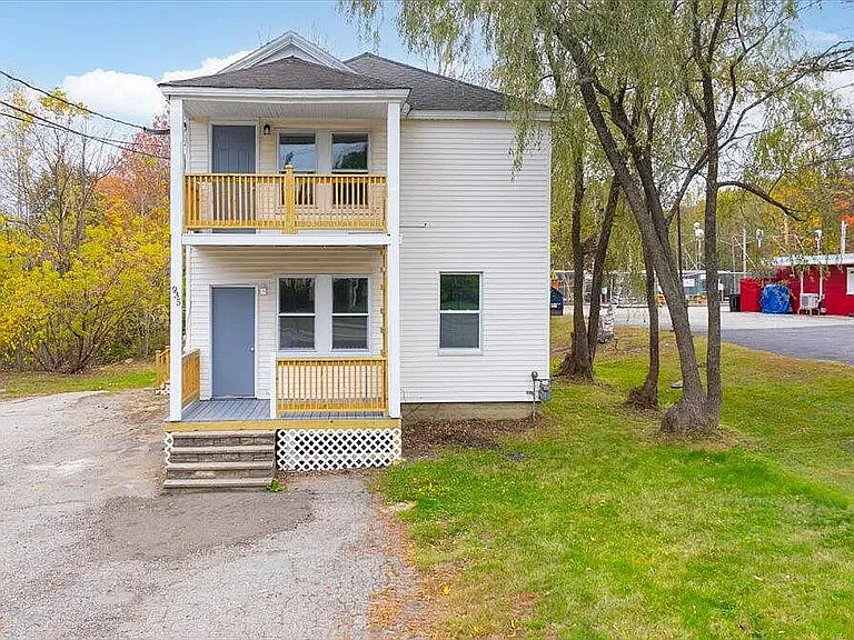 935 Sabattus Street - #2 — Photo 4