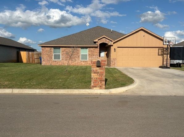 221 Sandstone Ave