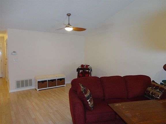 5th image of 3213 Fernwood Dr