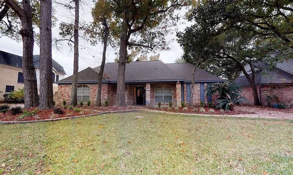 1st image of 19823 Atascocita Pines Dr