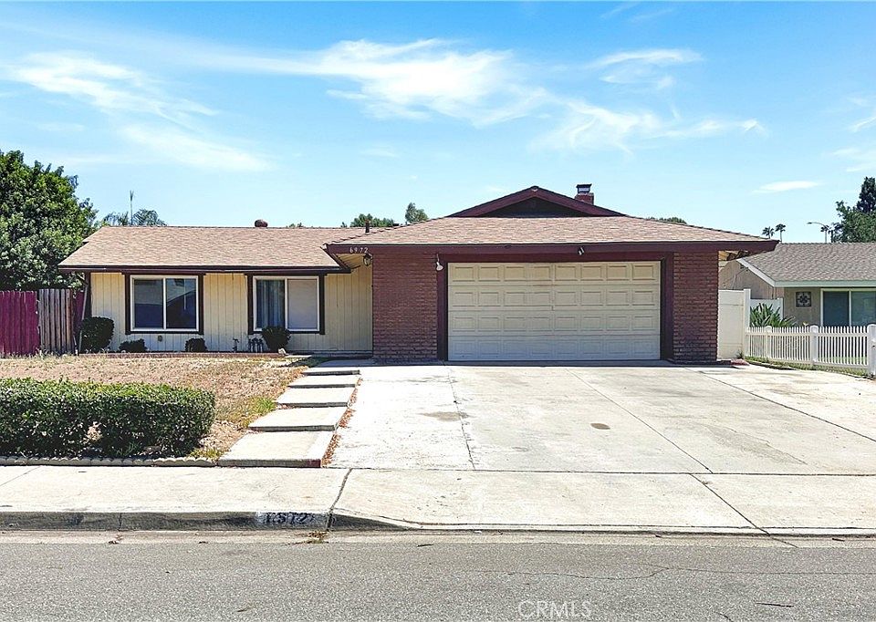 1st image of 6972 Manhattan Dr