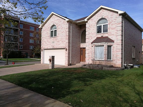 3rd image of 4324 W Berwyn Ave