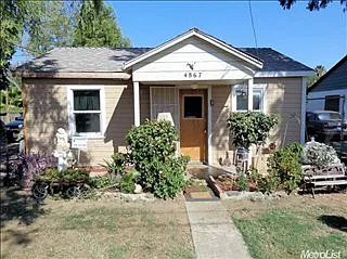 4867 Washington St photo 1