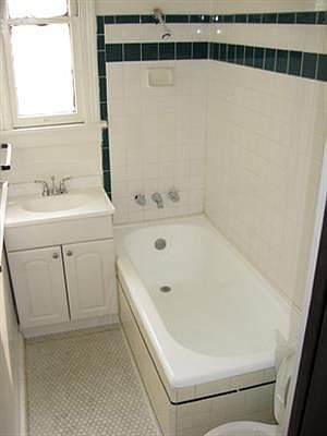 5th image of 747 Wilcox Ave APT 201