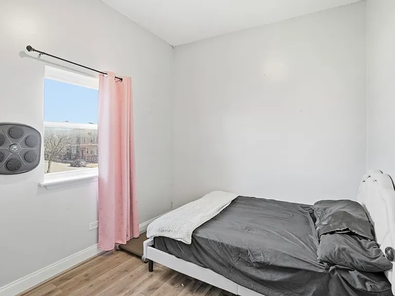 3248 W Maypole Ave #2 — Photo 12