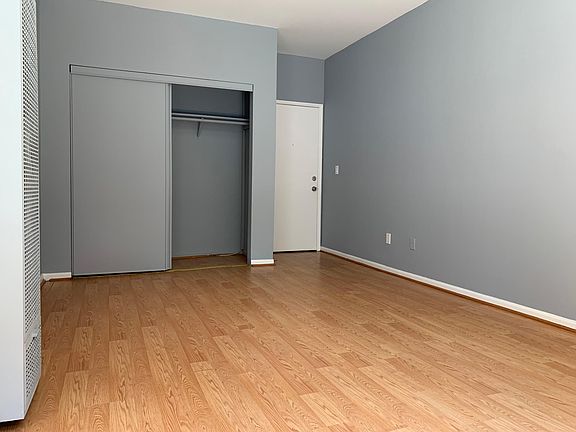 4th image of 3200 W Sunset Blvd #206