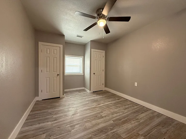 3237 Drexel Ave — Photo 9