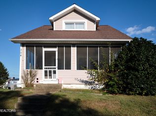 304 W Lincoln Rd, Alcoa, TN 37701