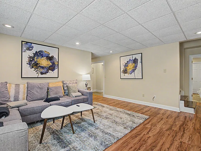 35 Windsong Dr — Photo 36