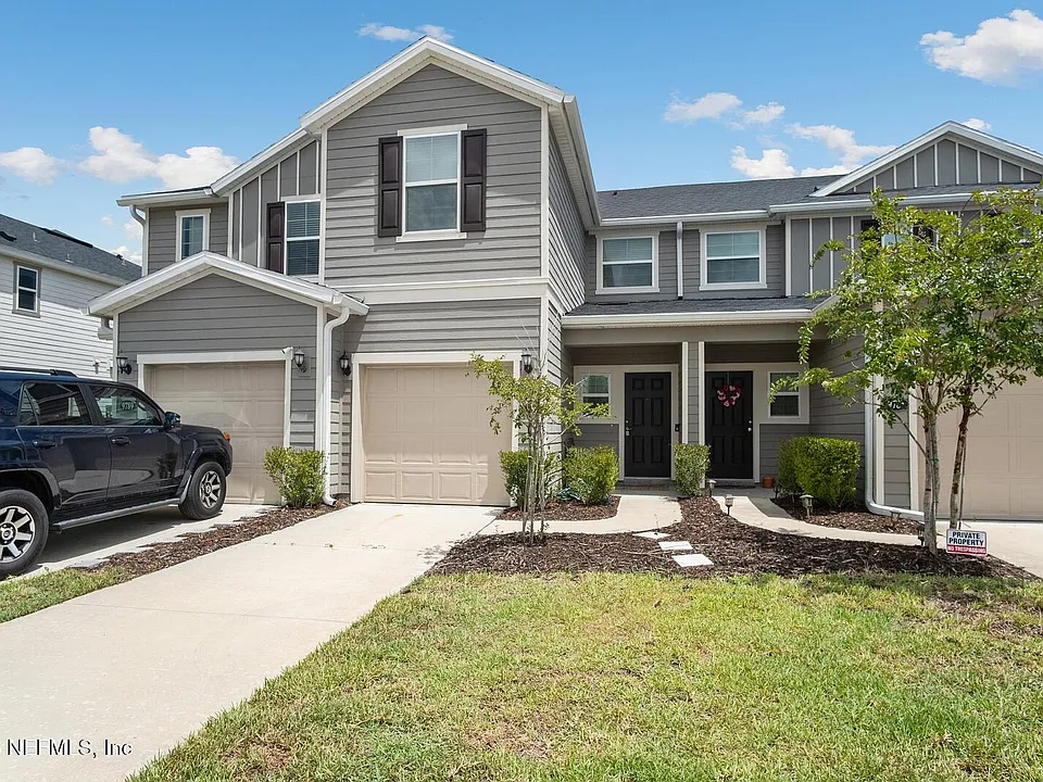 9787 Fiddleback Ln