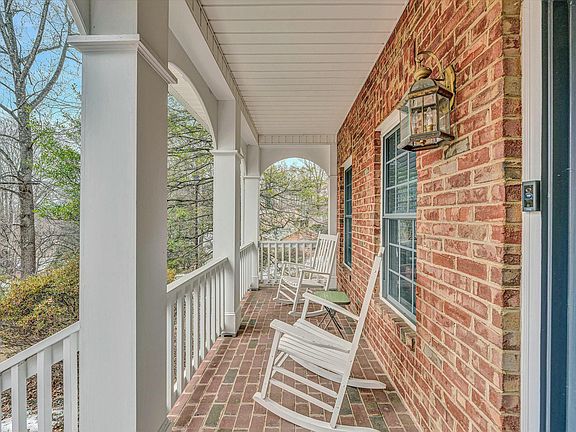 4th image of 6191 Steeplechase Dr