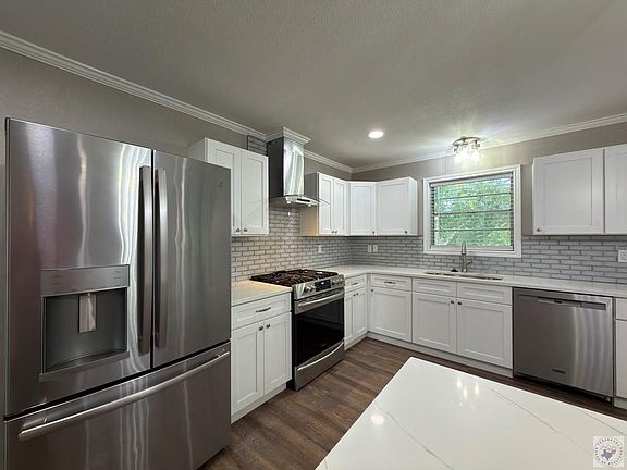 3rd image of 6416 Sugar Hill Rd