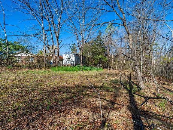 4th image of 453 Deaton Rd