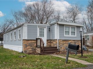 26 Circle Dr, Finleyville, PA