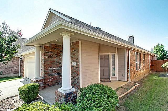 1st image of 331 Clifton Cir