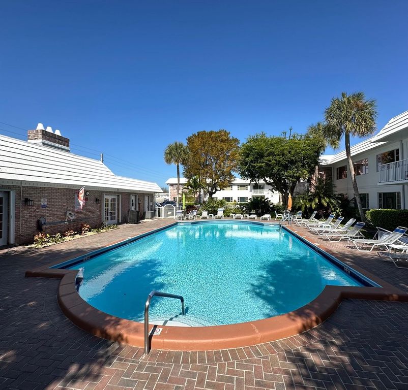 350 S Cypress Road #522, Pompano Beach