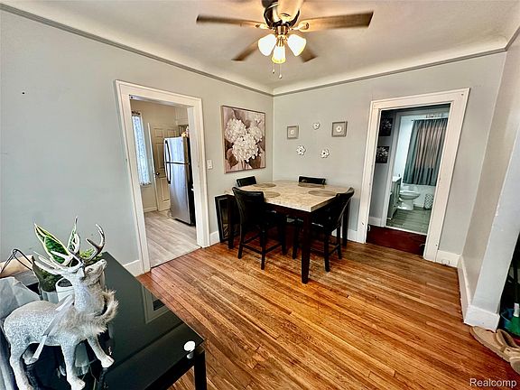 5th image of 19145 Riopelle St