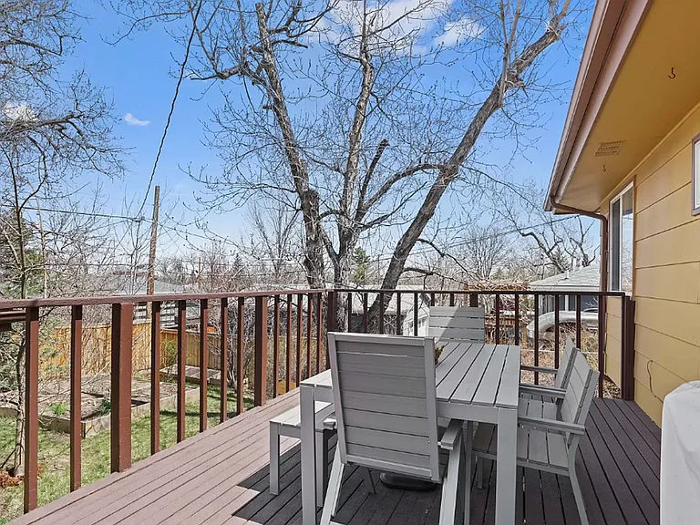 4555 Brookfield Dr — Photo 25