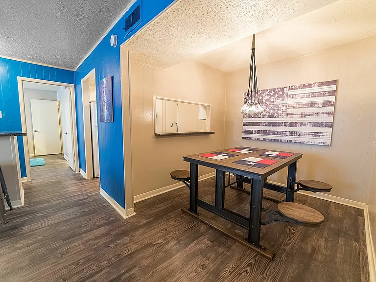 Flats on 12 Dining Area