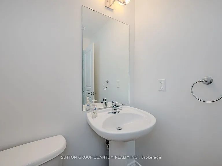 4304 Ingram Cmn — Photo 21