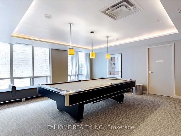 5th image of 85 Bloor St E #607
