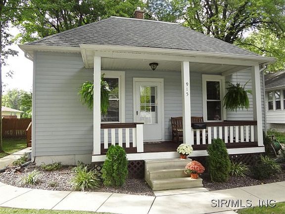 2nd image of 915 Ruskin Ave