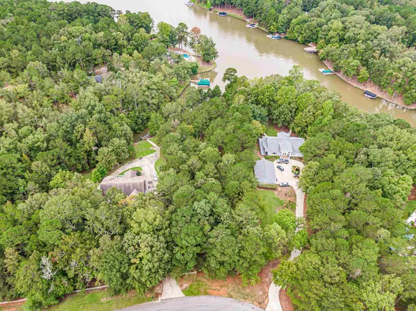 1071 Katherine Ln, Greensboro, GA 30642