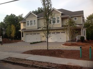 2 West Ct, Westfield, NJ 07090