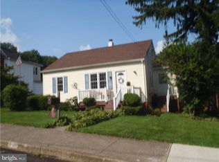 415 Washington Ave, Sellersville, PA 18960