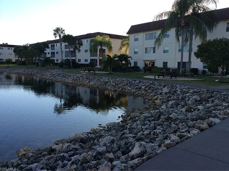 1004 Manatee Rd #H204 — Photo 29
