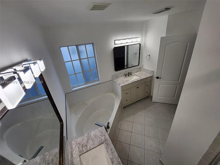 13973 SW 276th Way — Photo 36
