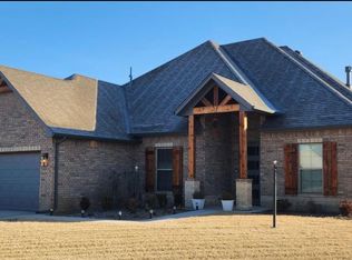 4927 Deerfield Cir, Enid, OK 73703