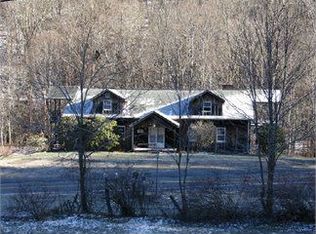 2107 Three Top Rd, Creston, NC 28615