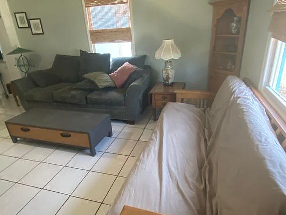 3rd image of 2500 NE Indian River Dr #6